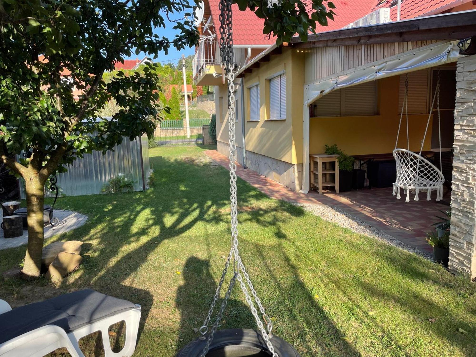 Jasmin Apartment House Vonyarcvashegy Zewnętrze zdjęcie