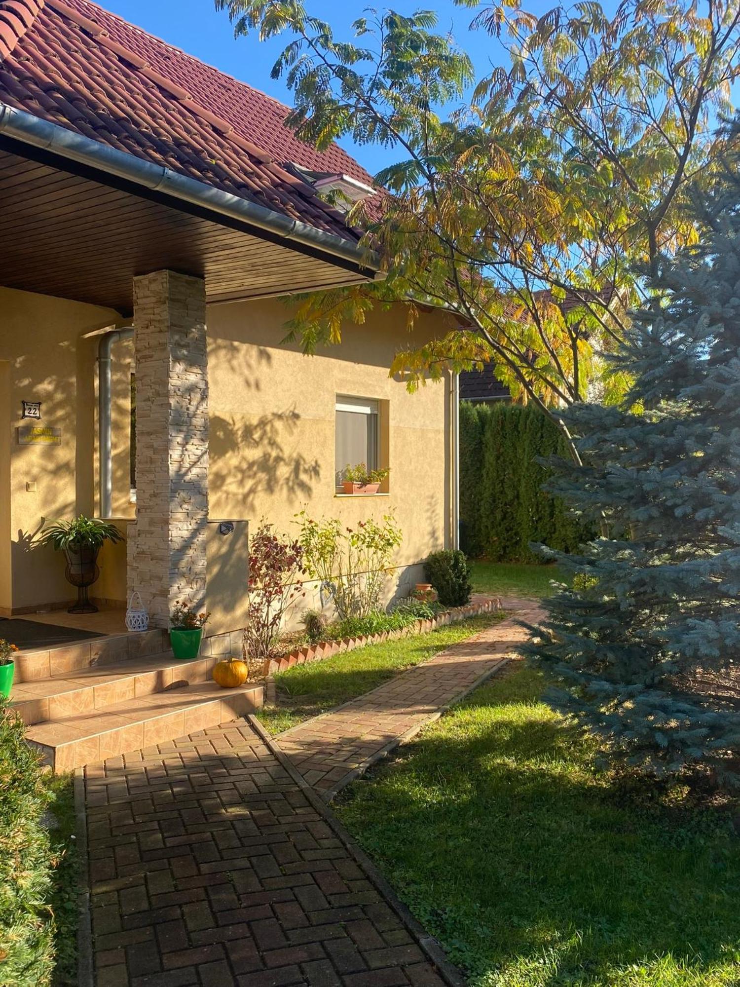 Jasmin Apartment House Vonyarcvashegy Zewnętrze zdjęcie